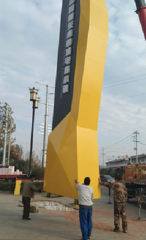 天门标识标牌的安装方法。